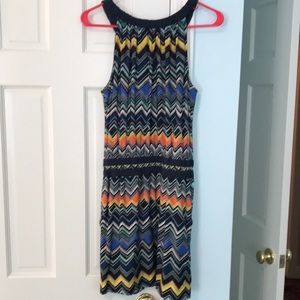 Beautiful BCBG dress ! Great condition!🧡💙💛💚💙